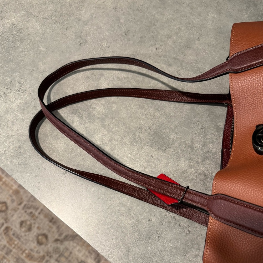 ❤️Coach Willow C0692 Colorblock Polished Pebble Leather Saddle/Gunmetal Tote - Picture 7 of 13